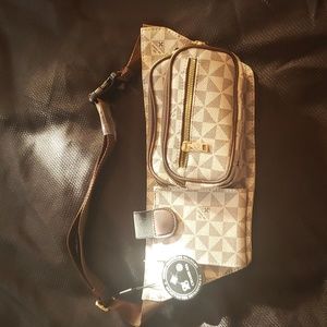 Monogram Fanny pack, taupe